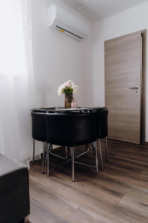 Nyirfa Apartman Vonyarcvashegy Extérieur photo